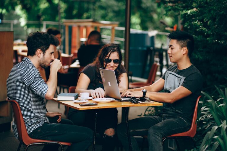 Never Run Out of Ideas: Top Tips for Generating Fresh Blog Topics